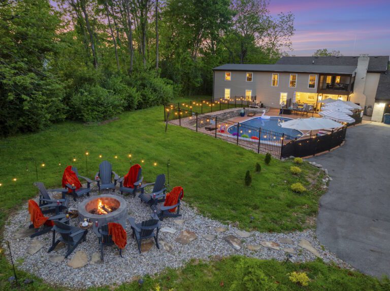 Family Gathering Vacation in Louisville